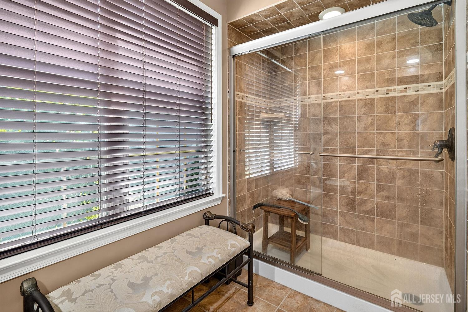 204 Raintree Court Helmetta, NJ 08828 - Photo 17 of 25