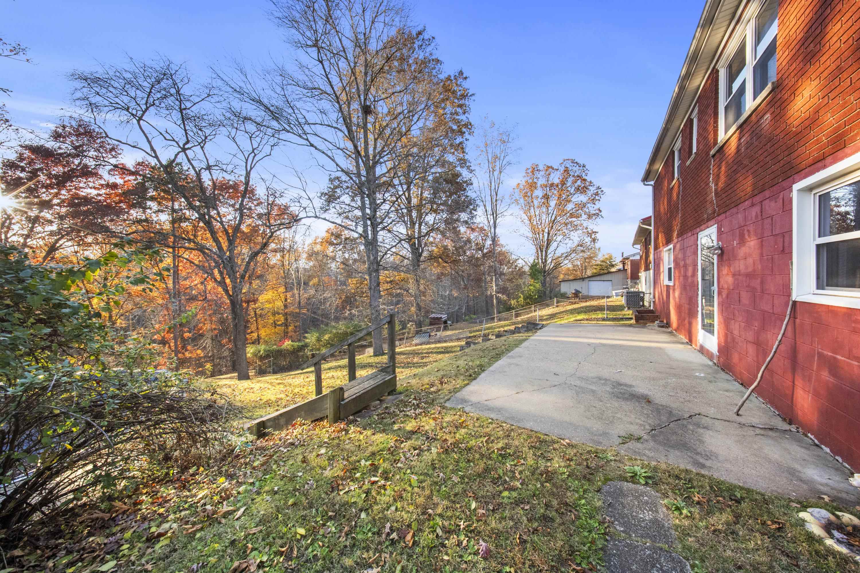 1218 Crestview Drive Raceland, KY 41169 - Photo 29 of 32