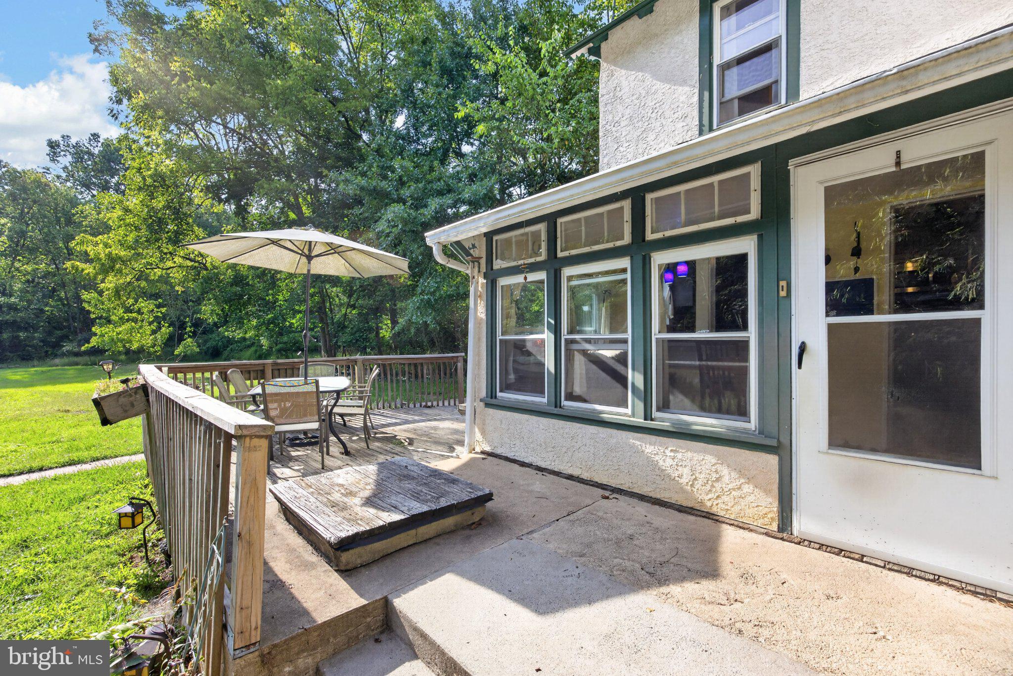 131 Pine Swamp Road Elverson, PA 19520 - Photo 4 of 41 Gallery Image 4