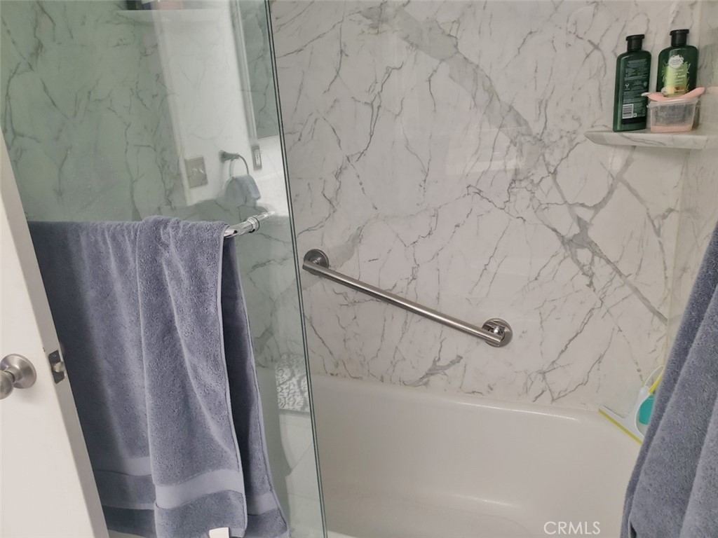 5094 Via Manos, Unit A Oceanside, CA 92057 - Photo 25 of 41