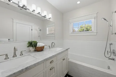$3,450,000 | 343 Palm Avenue, Coronado, CA 92118