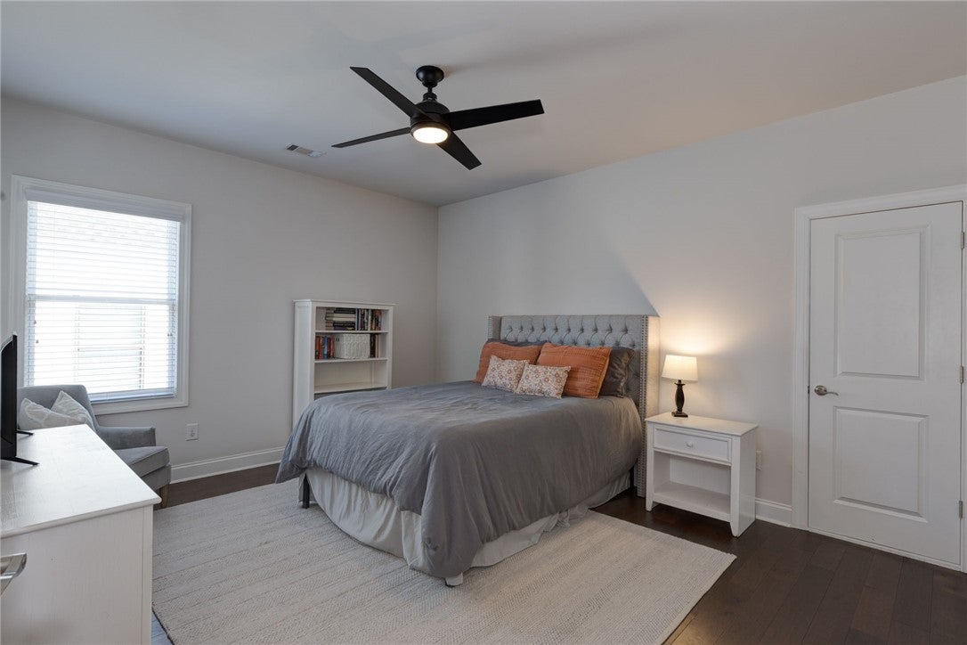 2051 Moores Mill Road, Unit I Auburn, AL 36830 - Photo 25 of 38 Gallery Image 25