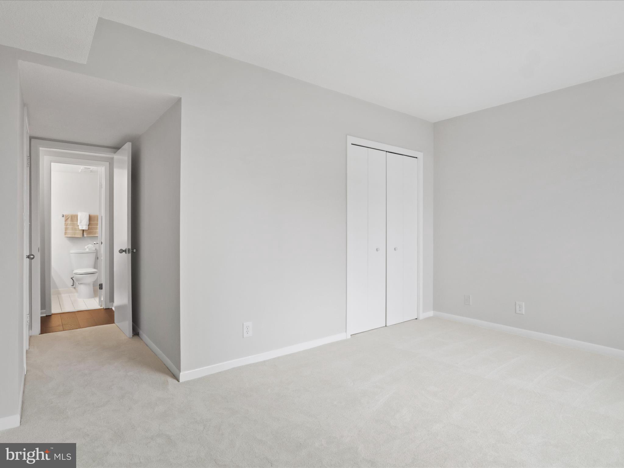 5505 Seminary Road, Unit 709N Falls Church, VA 22041 - Photo 15 of 37 Gallery Image 15