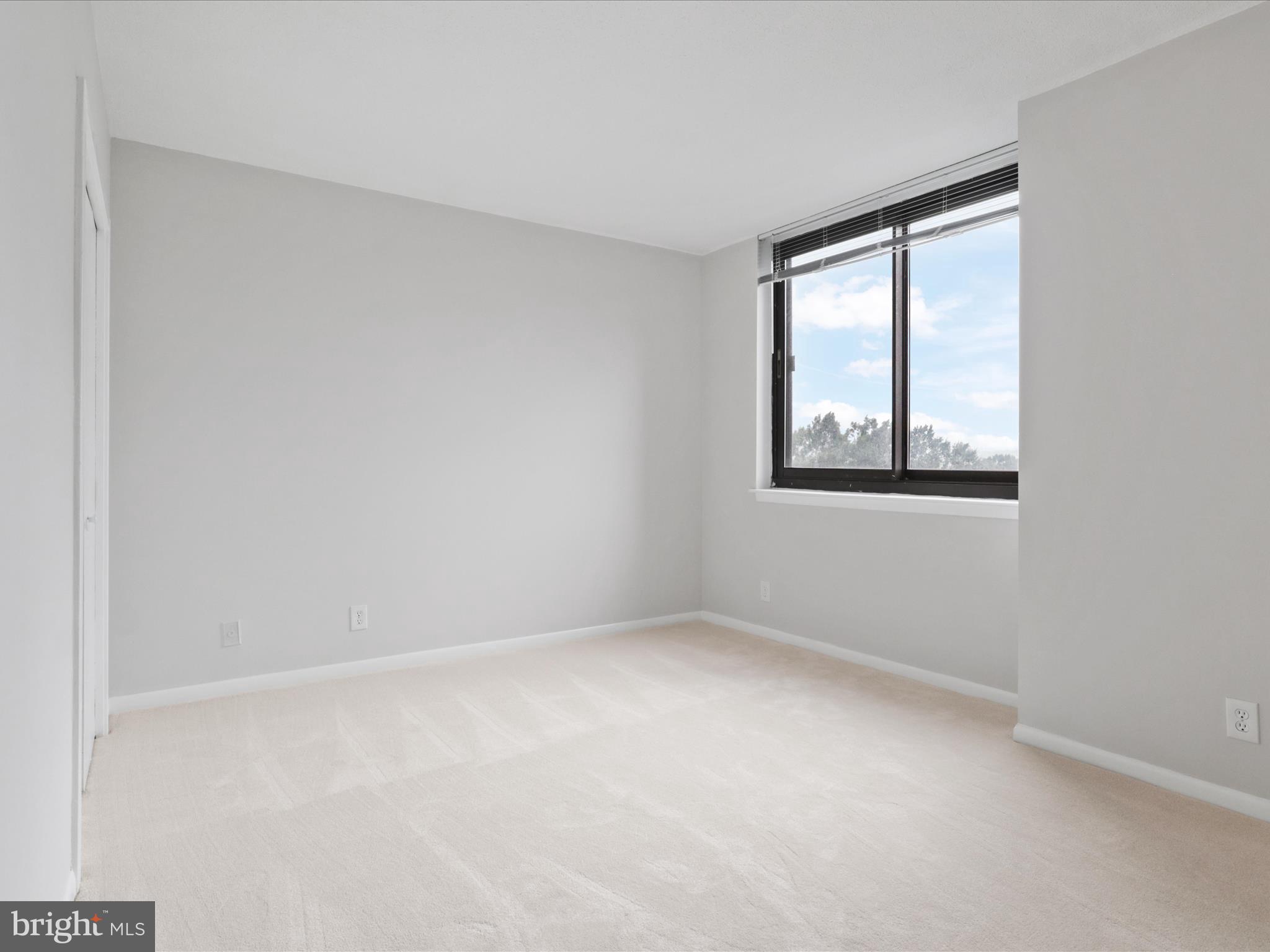 5505 Seminary Road, Unit 709N Falls Church, VA 22041 - Photo 17 of 37 Gallery Image 17