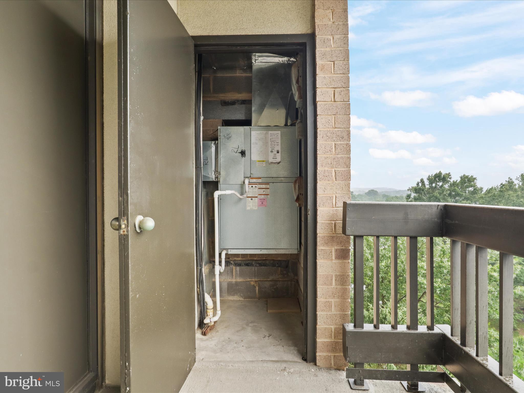 5505 Seminary Road, Unit 709N Falls Church, VA 22041 - Photo 31 of 37 Gallery Image 31