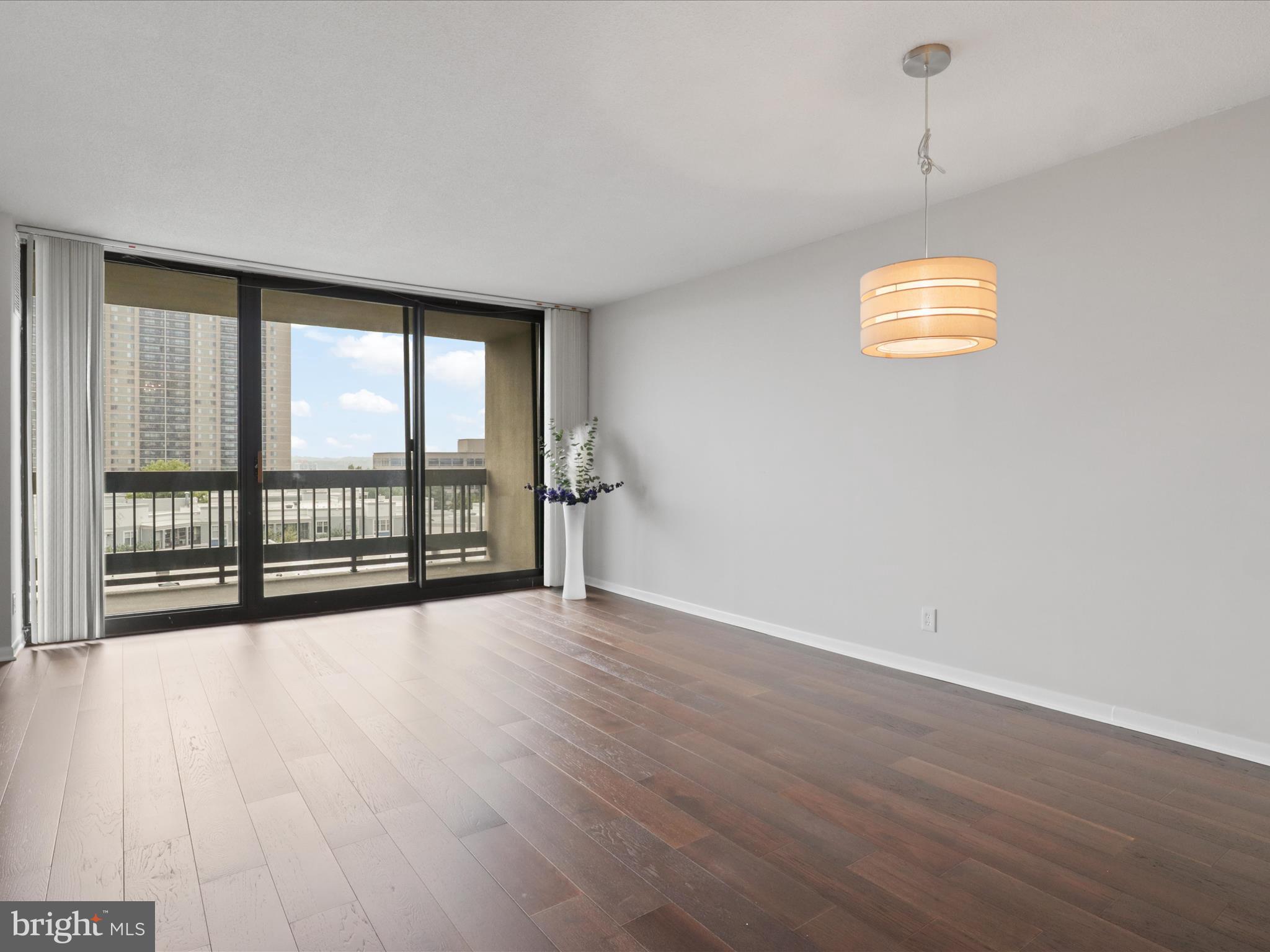 5505 Seminary Road, Unit 709N Falls Church, VA 22041 - Photo 7 of 37 Gallery Image 7