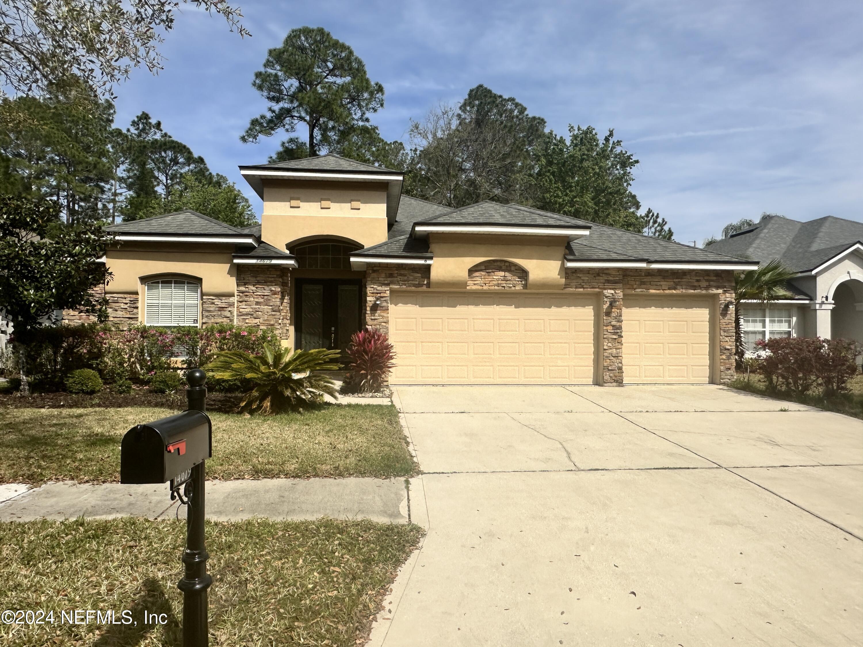 14679 Silver Glen Dr East  