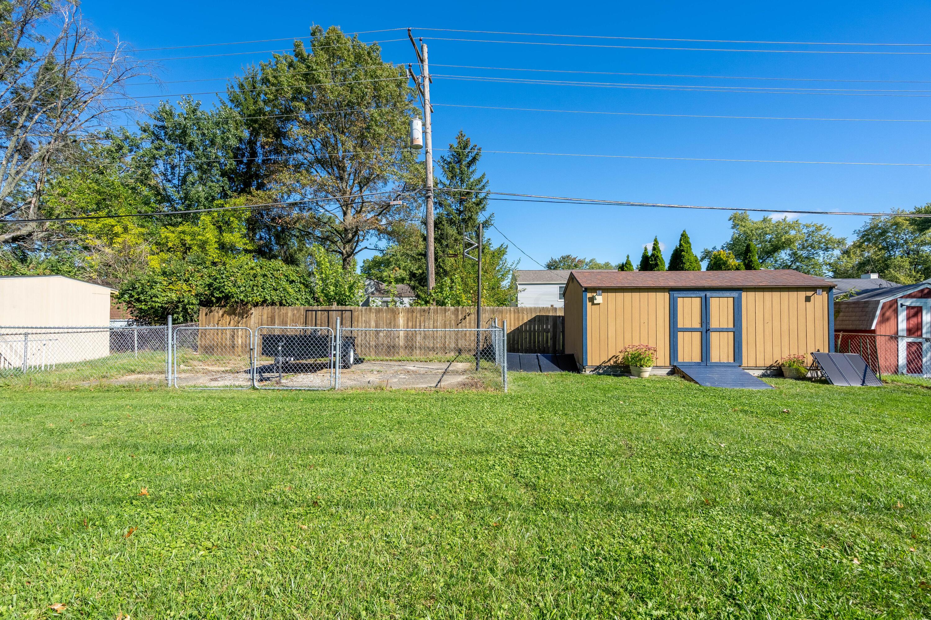 2278 Edmonton Road Columbus, OH 43229 - Photo 34 of 37 2278 Edmonton rd-28