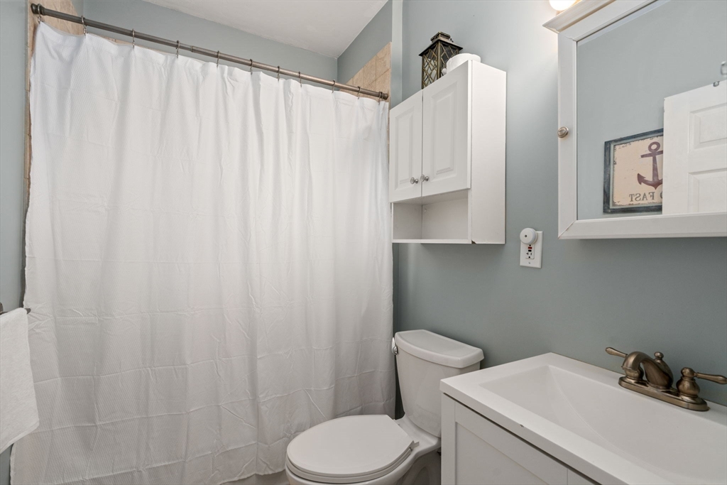 64 Parker Road Lancaster, MA 01523 - Photo 17 of 28