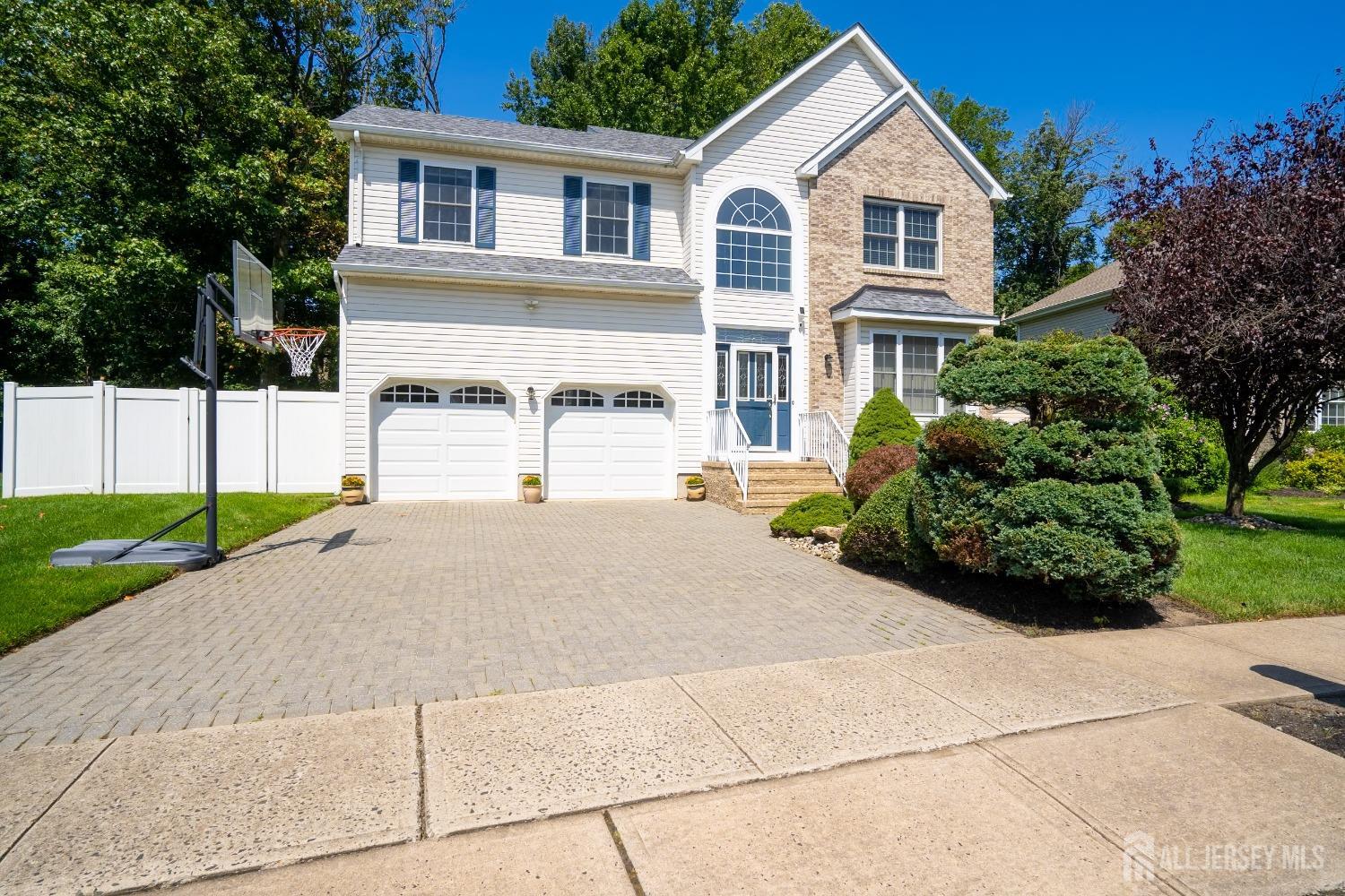 43 Putnam Road Monmouth Junction, NJ 08852 - Photo 3 of 55 Gallery Image 3