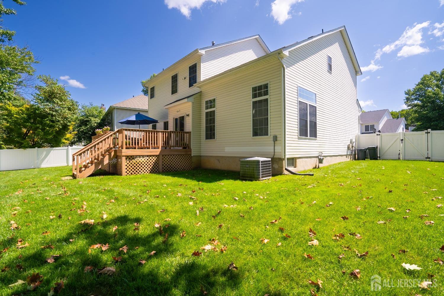 43 Putnam Road Monmouth Junction, NJ 08852 - Photo 7 of 55 Gallery Image 7