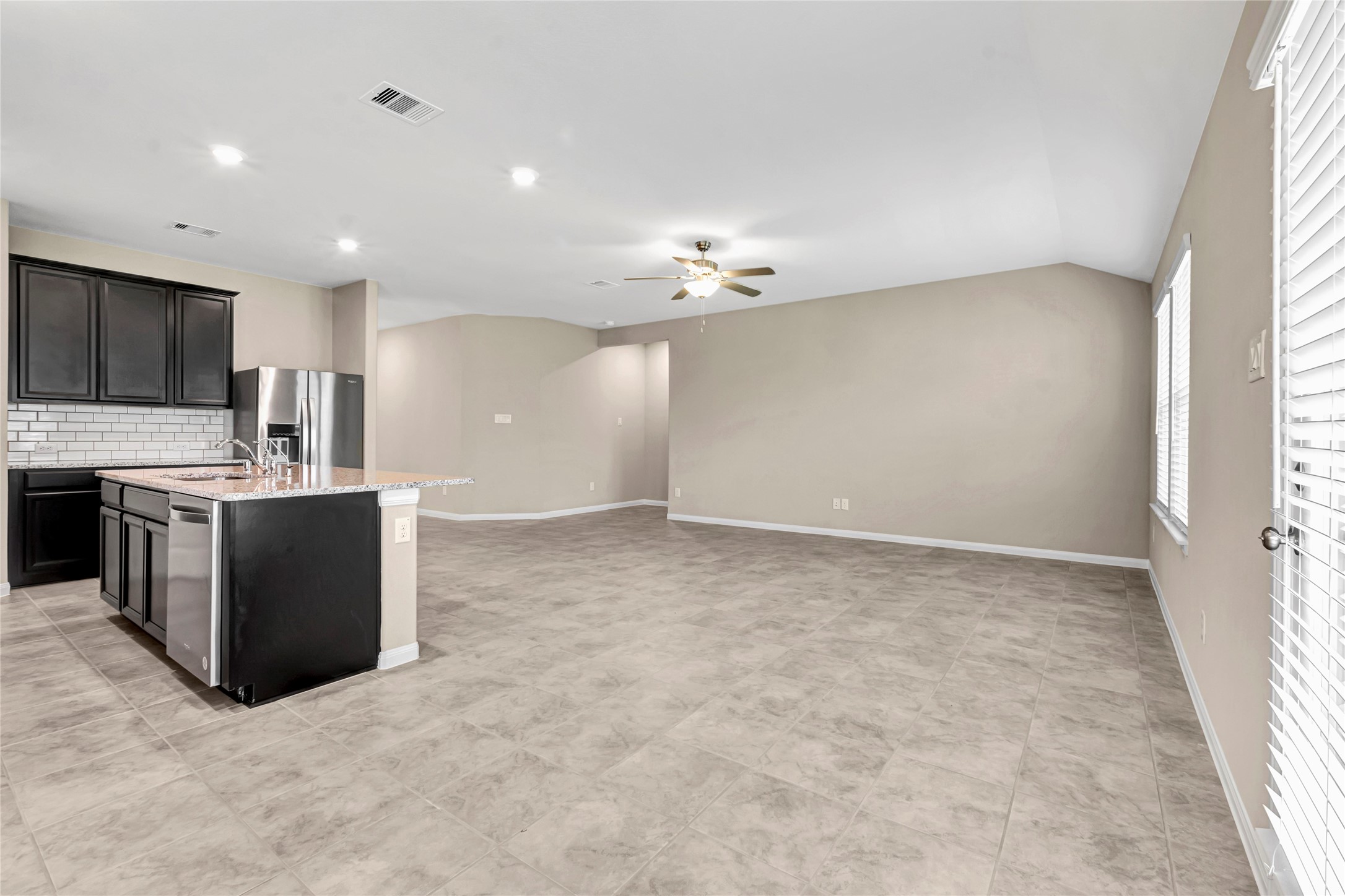 2702 Chancellor Rosenberg, TX 77471 - Photo 11 of 30 Photo is not of the actual home, but is an inspirational photo of builder’s model home and may depict options, furnishings, and/or decorator features that are not included