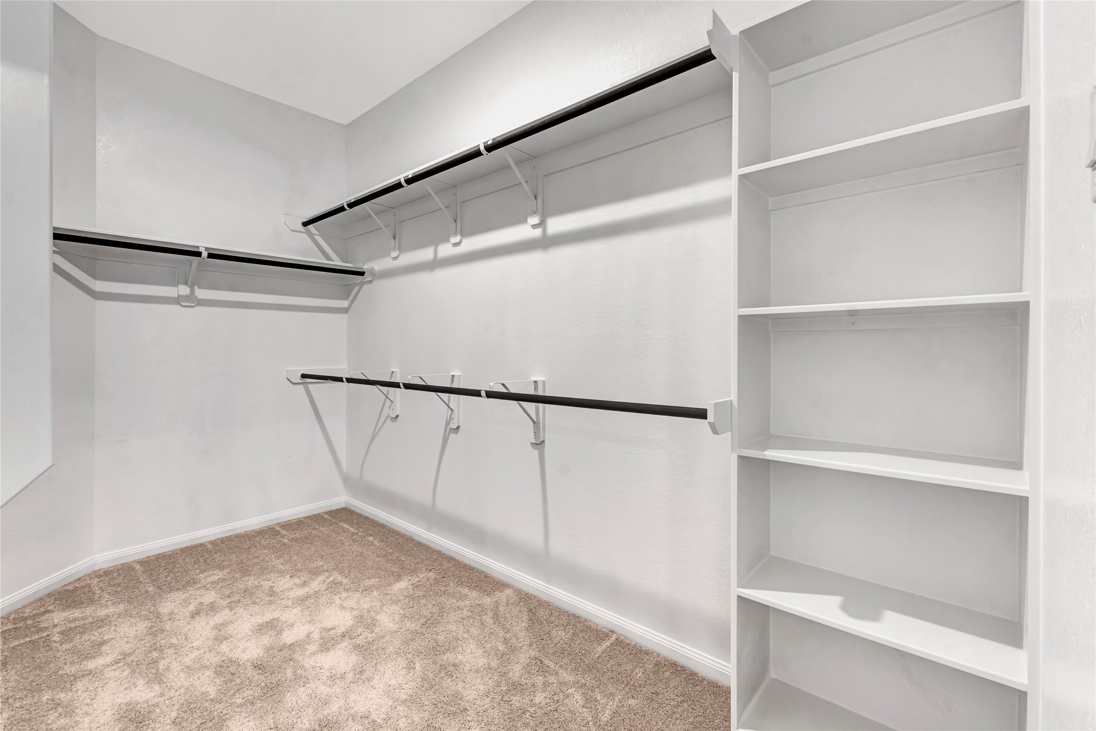 2702 Chancellor Rosenberg, TX 77471 - Photo 20 of 30 Photo is not of the actual home, but is an inspirational photo of builder’s model home and may depict options, furnishings, and/or decorator features that are not included