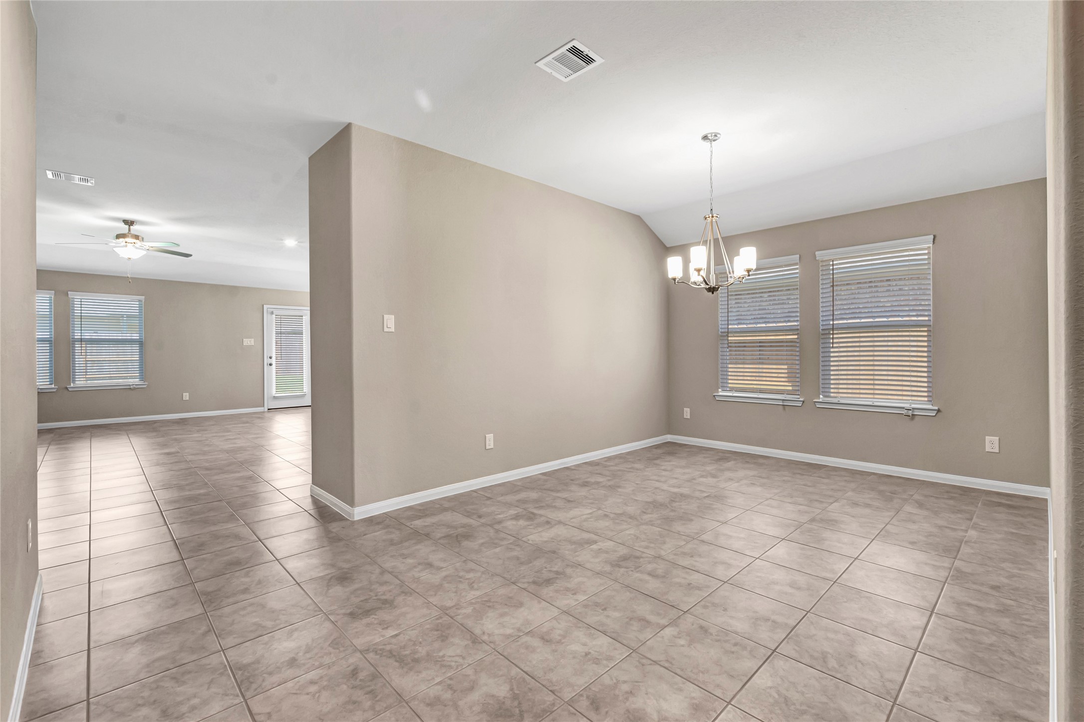 2702 Chancellor Rosenberg, TX 77471 - Photo 8 of 30 Photo is not of the actual home, but is an inspirational photo of builder’s model home and may depict options, furnishings, and/or decorator features that are not included