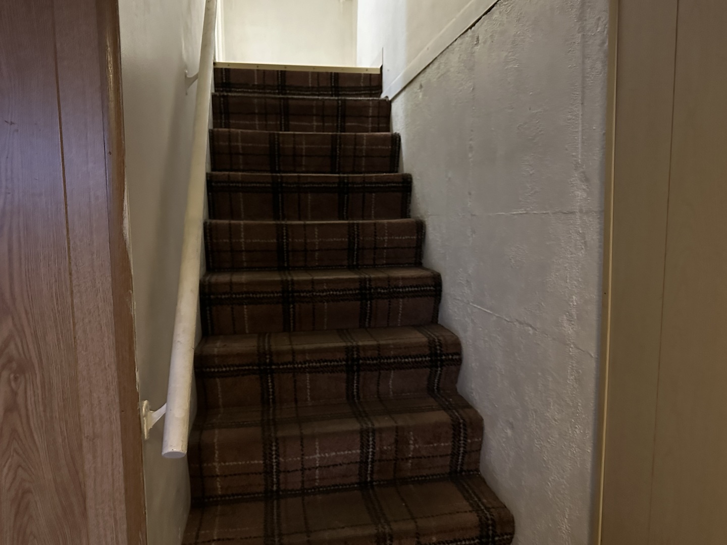 1876 Mannheim Road Des Plaines, IL 60018 - Photo 16 of 19 a view of entryway