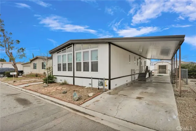 $130,000 | 15252 Seneca Road, Unit 241, Victorville, CA 92392