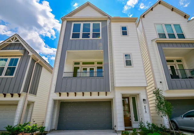 $700,000 | 4619 Maxie Street, Houston, TX 77007