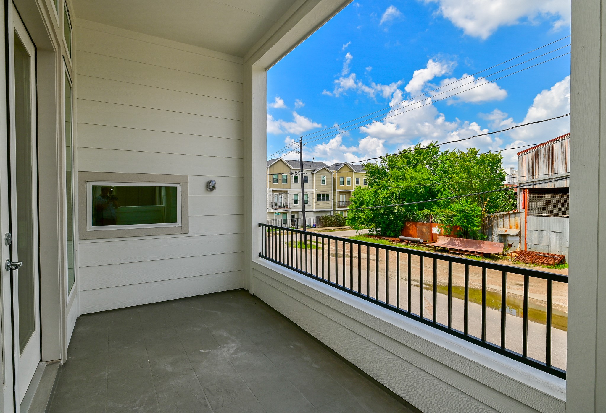4619 Maxie Street Houston, TX 77007 - Photo 17 of 45 a view of a porch