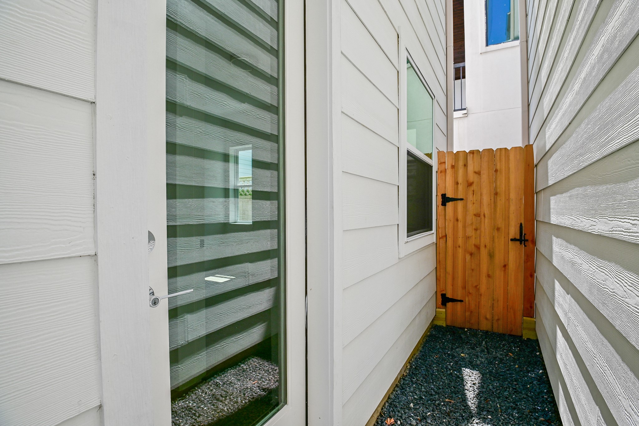 4619 Maxie Street Houston, TX 77007 - Photo 3 of 45 a view of entryway front of house