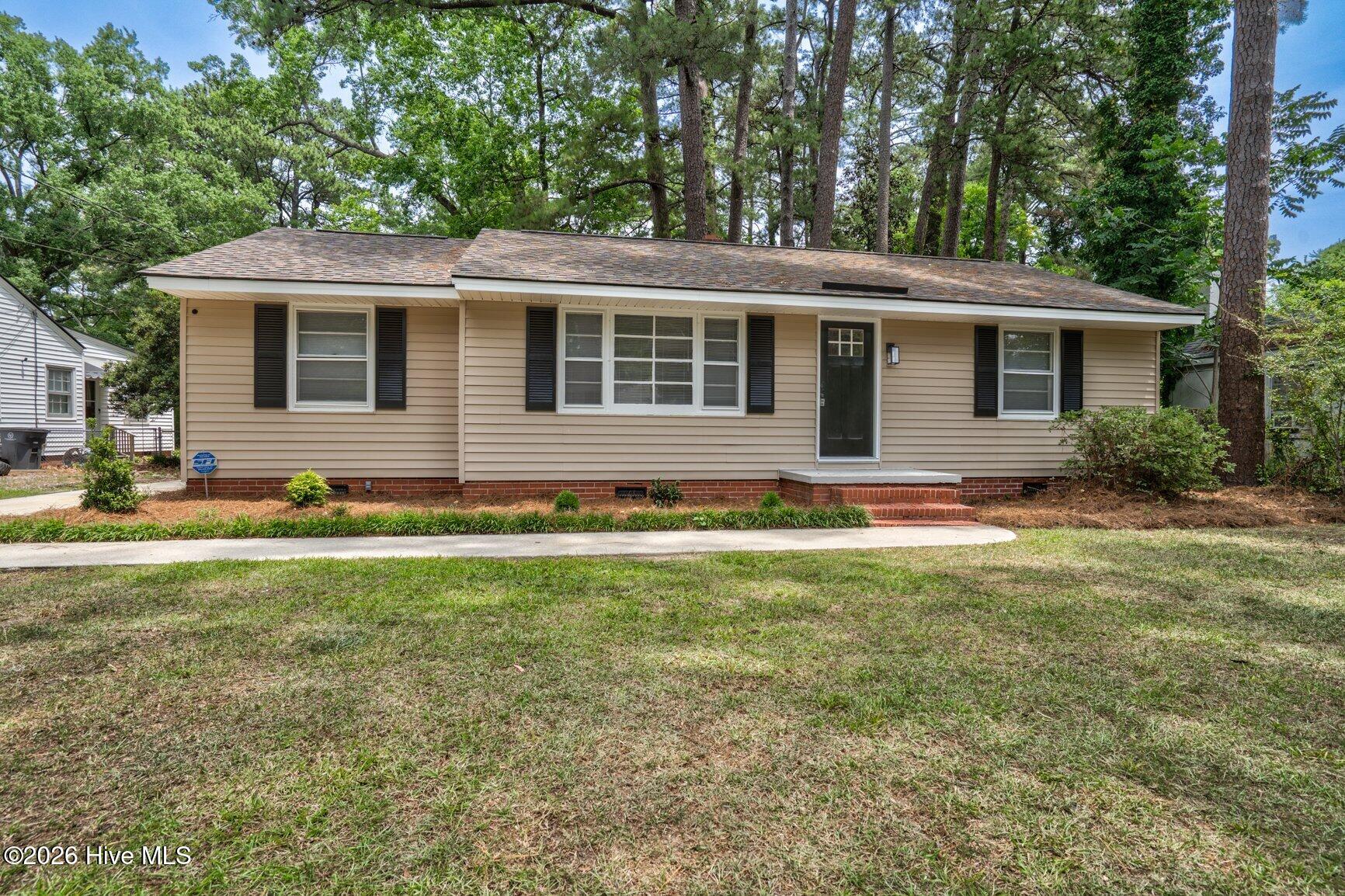406 Clifton Road Rocky Mount, NC 27804 - Photo 2 of 27