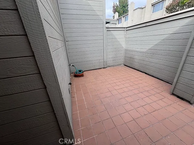 $3,300 | 15796 Midwood Drive, Unit 2, Granada Hills, CA 91344