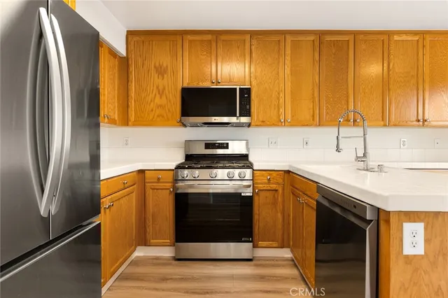 $3,300 | 15796 Midwood Drive, Unit 2, Granada Hills, CA 91344