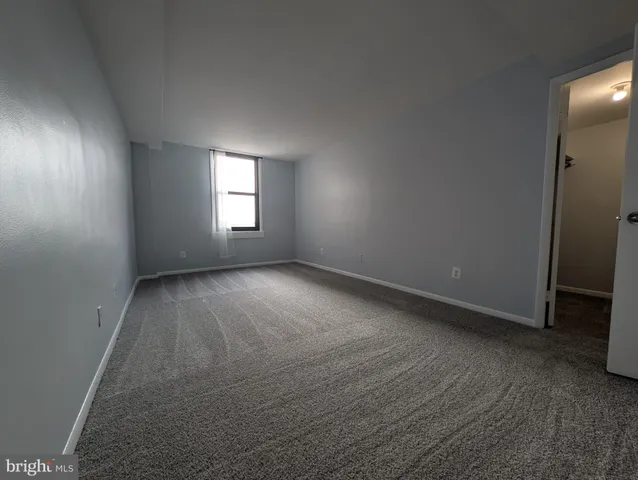 $2,200 | 4600 Duke Street, Unit 622, Alexandria, VA 22304