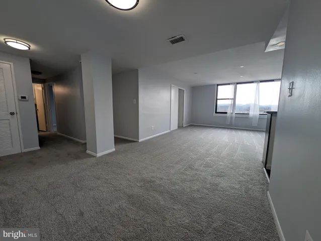 $2,200 | 4600 Duke Street, Unit 622, Alexandria, VA 22304