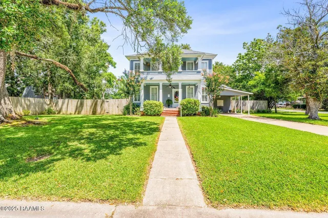 $269,500 | 125 East 8th Street, Crowley, LA 70526
