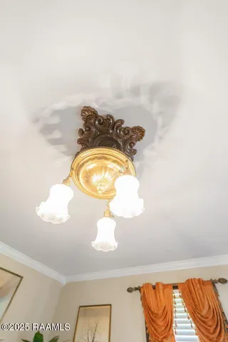 $269,500 | 125 East 8th Street, Crowley, LA 70526