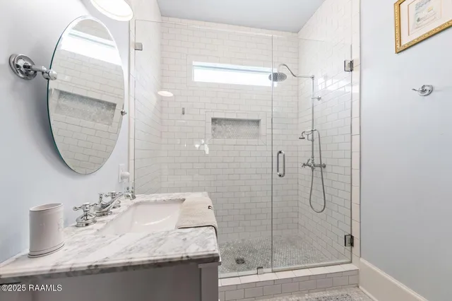 $269,500 | 125 East 8th Street, Crowley, LA 70526