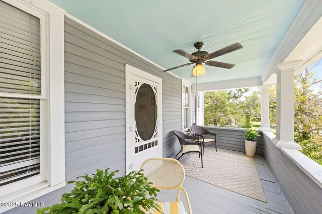 $269,500 | 125 East 8th Street, Crowley, LA 70526