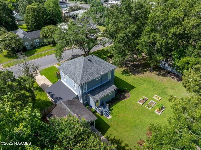 $269,500 | 125 East 8th Street, Crowley, LA 70526