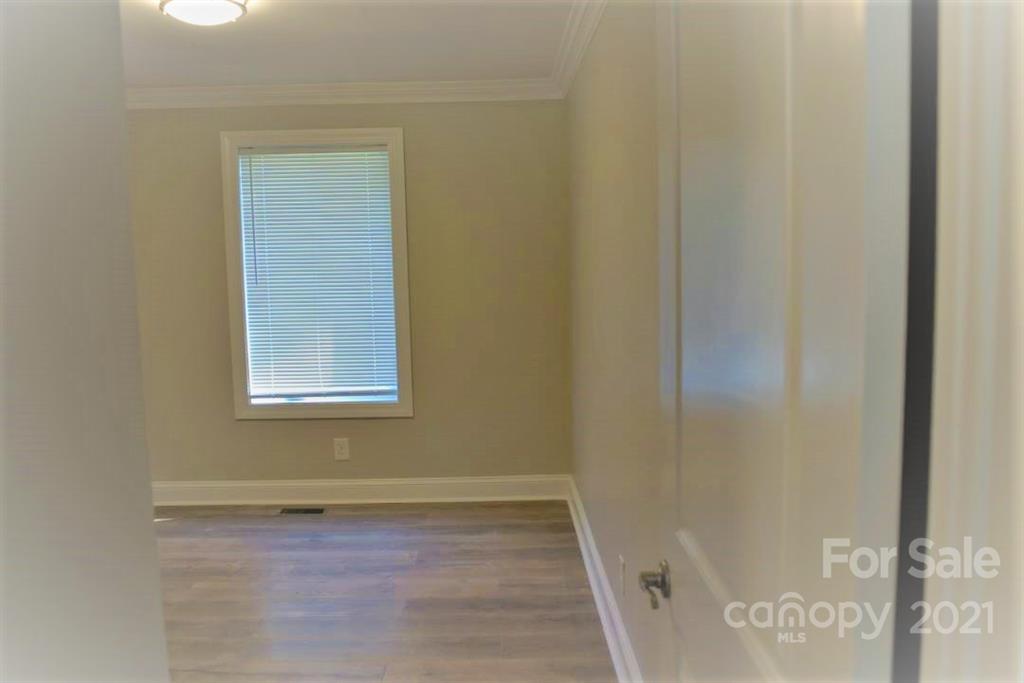 409 Old Linwood Road Lexington, NC 27292 - Photo 12 of 24 Gallery Image 12
