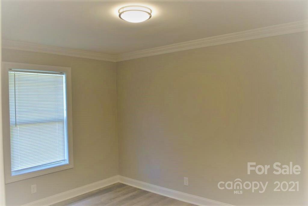 409 Old Linwood Road Lexington, NC 27292 - Photo 8 of 24 Gallery Image 8