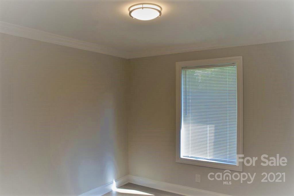 409 Old Linwood Road Lexington, NC 27292 - Photo 10 of 24 Gallery Image 10