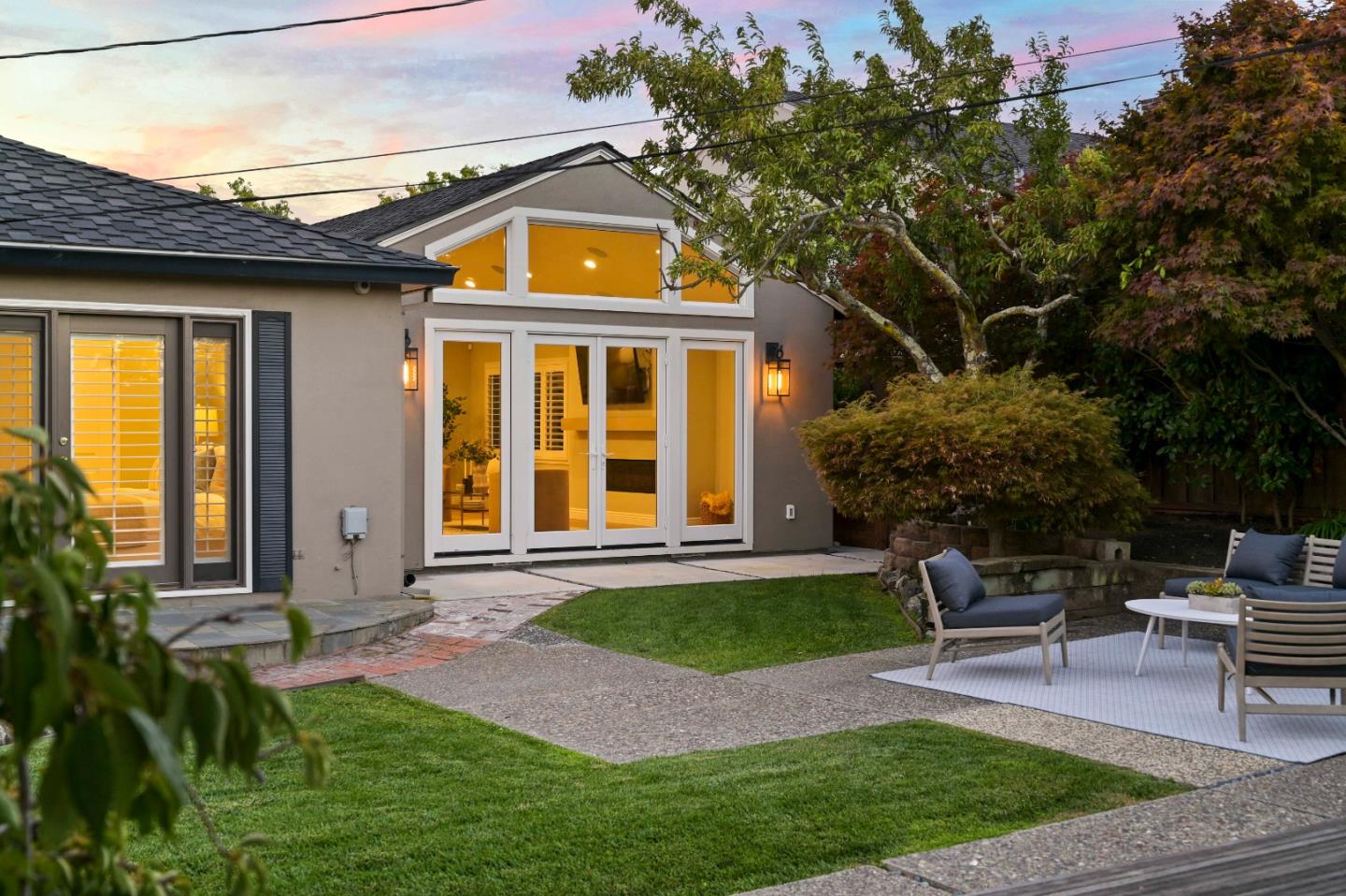 754 26th Avenue San Mateo, CA 94403 - Photo 11 of 57 a front view of a house with garden