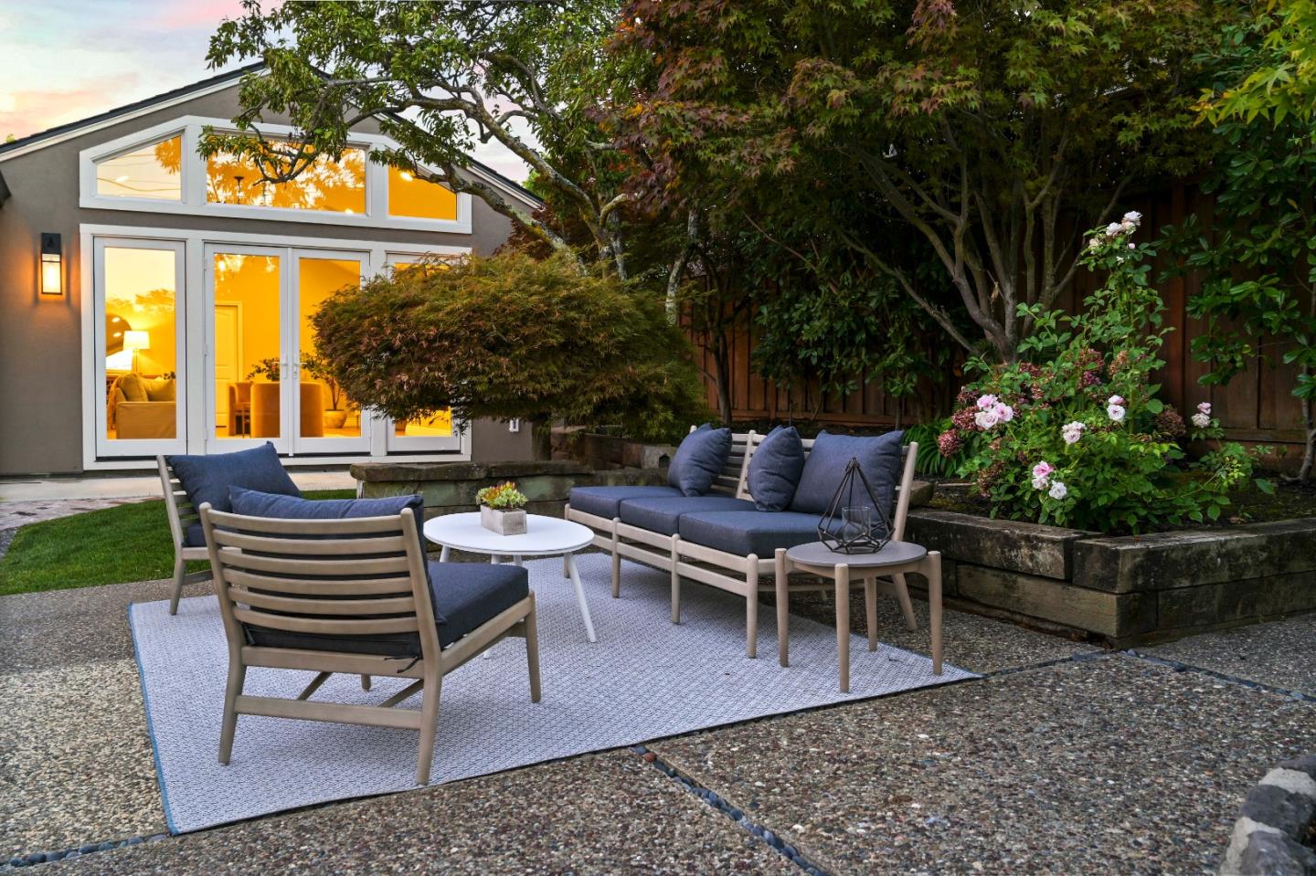 754 26th Avenue San Mateo, CA 94403 - Photo 8 of 57 a view of a outdoor sitting area with furniture and garden