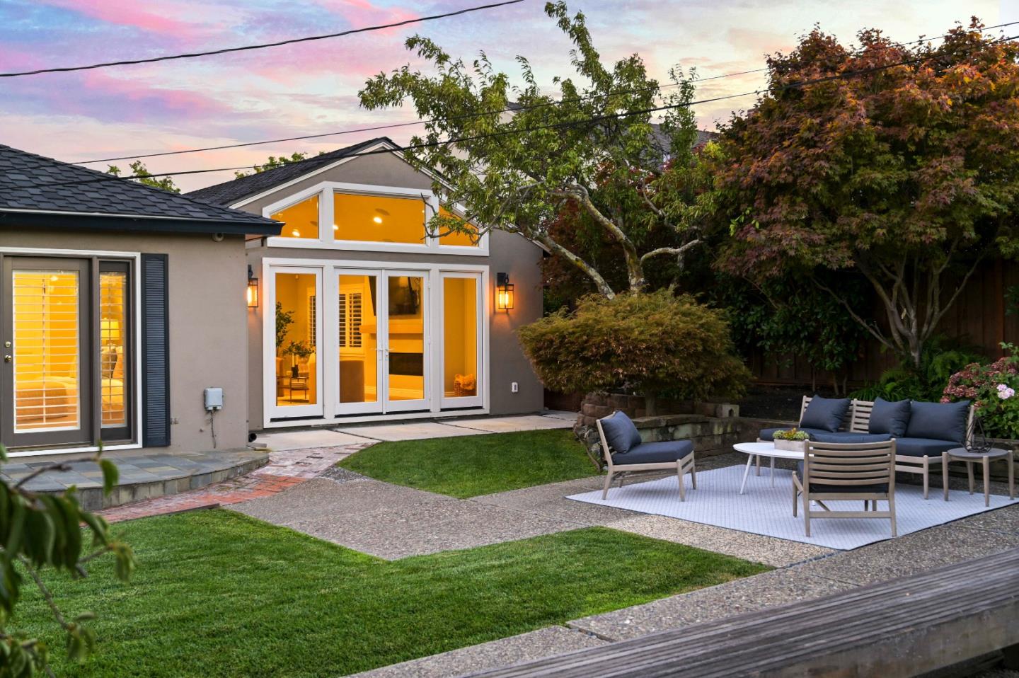 754 26th Avenue San Mateo, CA 94403 - Photo 10 of 57 a house view with a garden space