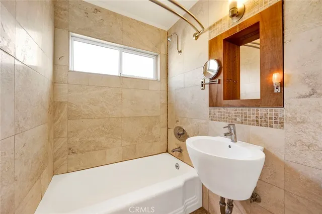 $775,000 | 8166 Rhodes Avenue, North Hollywood, CA 91605