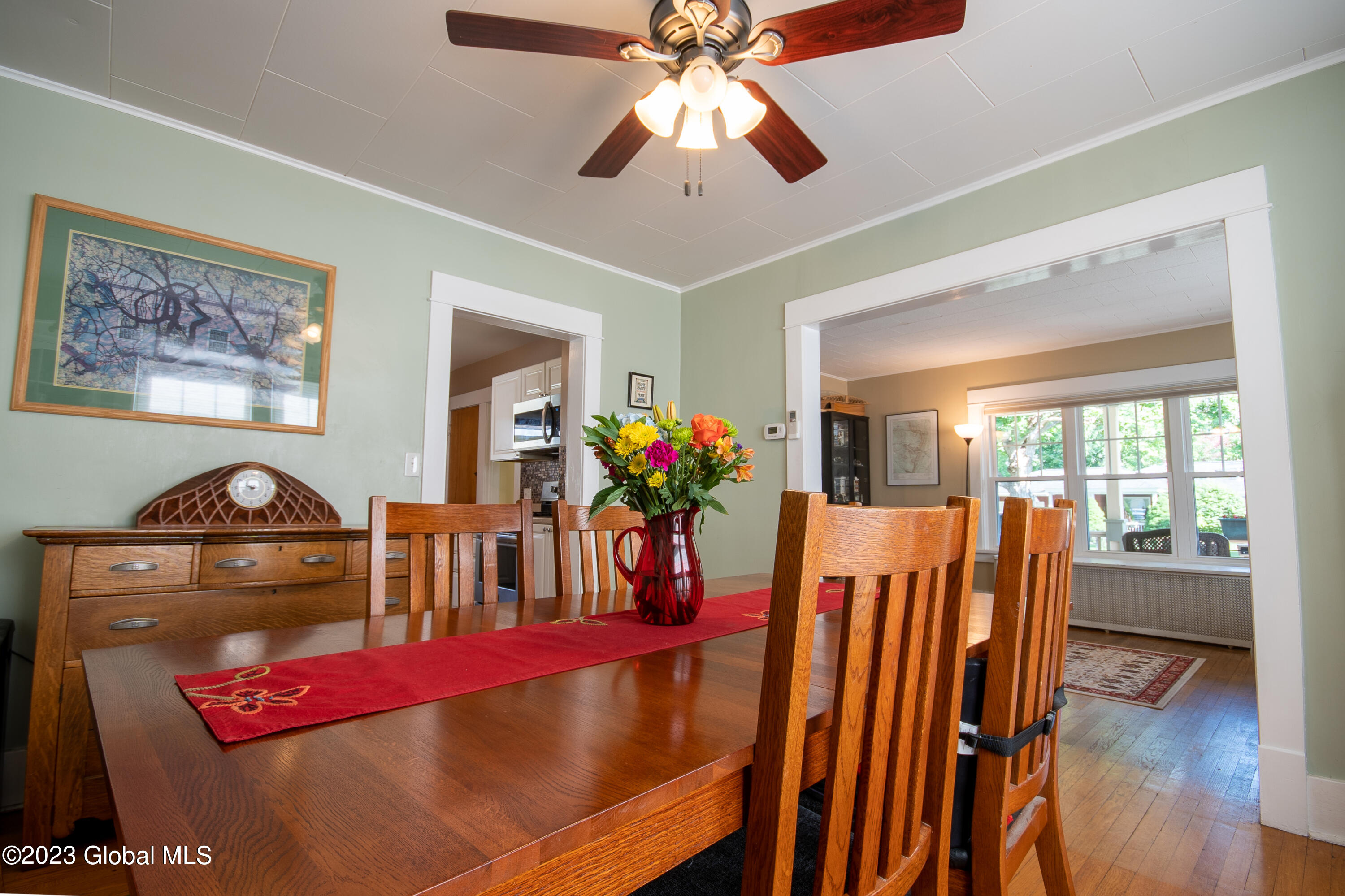 22 Stratton Place Bethlehem, NY 12054 - Photo 14 of 36 11