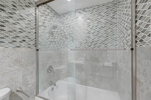 $500,000 | 2001 Holcombe Boulevard, Unit 401, Houston, TX 77030