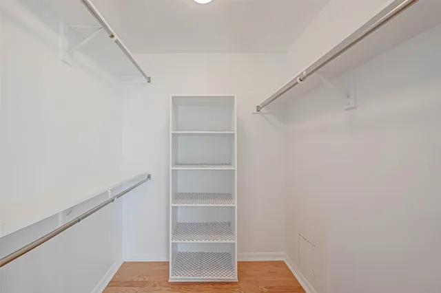 $500,000 | 2001 Holcombe Boulevard, Unit 401, Houston, TX 77030