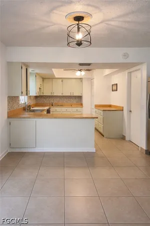 $1,799 | 922 Southeast 26th Terrace, Cape Coral, FL 33904