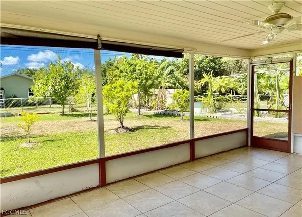 $1,799 | 922 Southeast 26th Terrace, Cape Coral, FL 33904