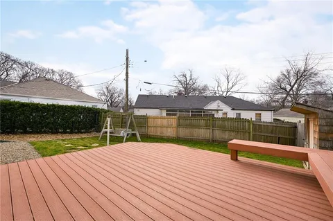 $299,000 | 5005 Sycamore Drive, Roeland Park, KS 66205