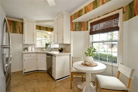 $299,000 | 5005 Sycamore Drive, Roeland Park, KS 66205