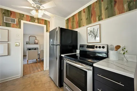 $299,000 | 5005 Sycamore Drive, Roeland Park, KS 66205