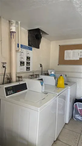 $2,349 | 5500 Southwest 77th Court, Unit 207, Miami, FL 33155