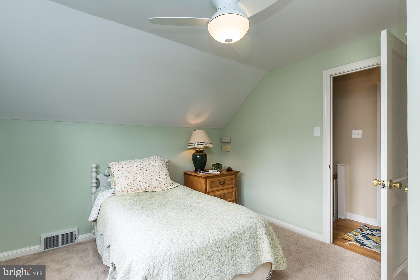 452 Colfax Road Havertown, PA 19083 - Photo 28 of 41 Third Bedroom